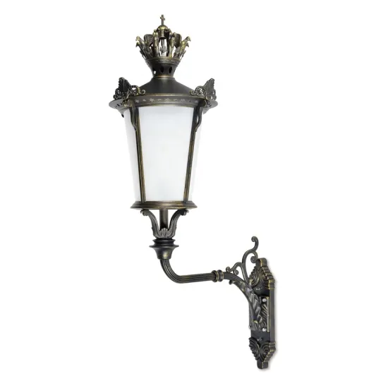 Waterproof Villa Garden Light Pole & LED Decorative Lantern