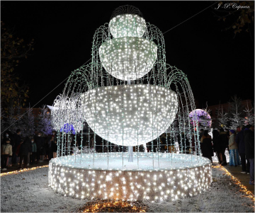 3D LED Motif Light Fountain Christmas Decorations for Garden