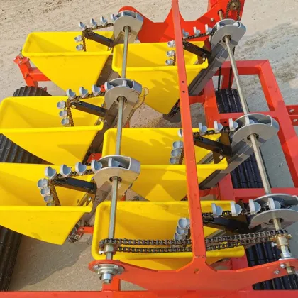 Gasoline Tractor Seeder for Garlic Planting in Agriculture