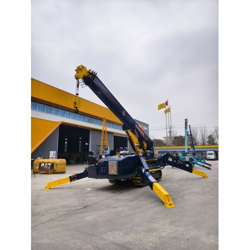 12 тонн тяжеломого синего паука