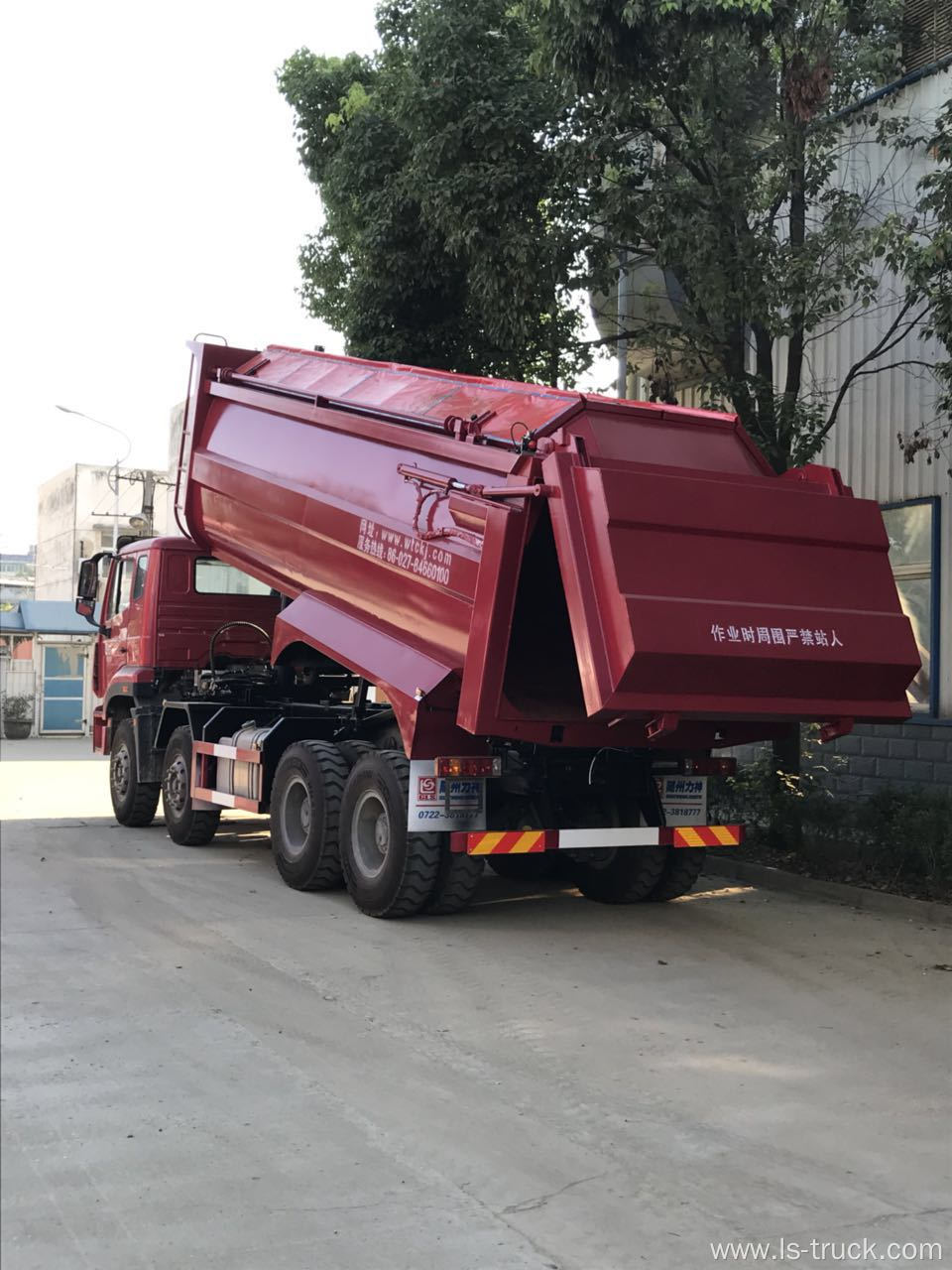 sinotruk Fracturing tanker truck 40tons