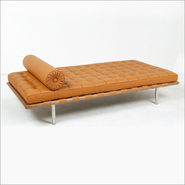 Barcelona daybed (6) Barcelona daybed (6)