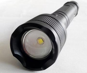 600LM CREE XPL 10W focusable LED torch