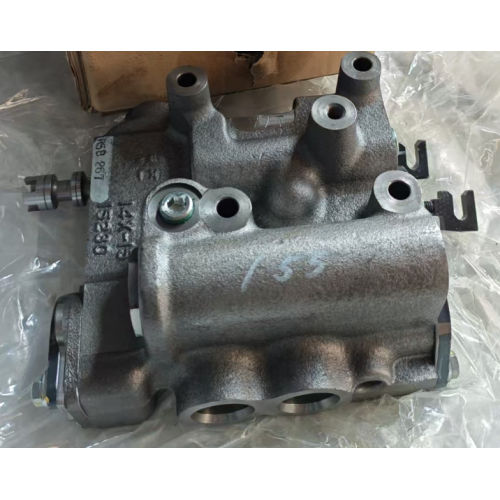 BODY 14X-15-15230/14X1515230 is applicable to models such as bulldozers D65 D85 D155 etc