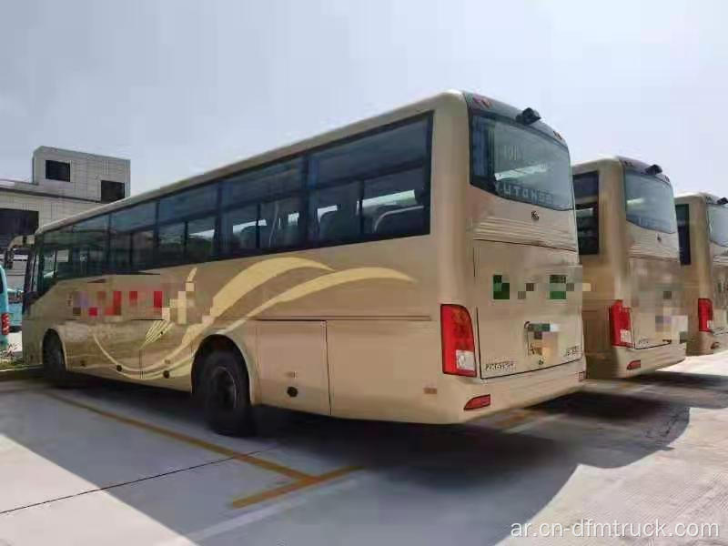 تستخدم Yutong حافلة 53 مقعدًا