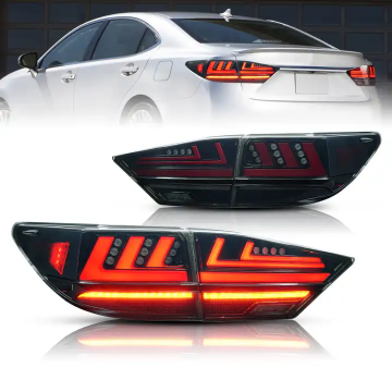 Branchez et jouez un ensemble de feux arrière LED pour Lexus ES300 / ES350 2013-2017
