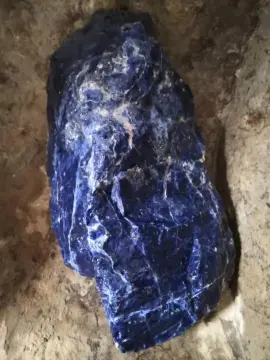 Blue sodalite small rough