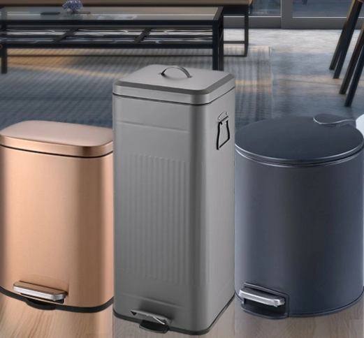 What are the advantages and types of stainless steel trash cans