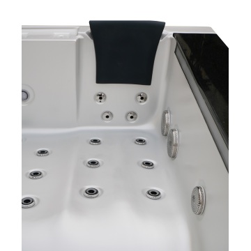 New Design Luxury 3 Person Hot Tub