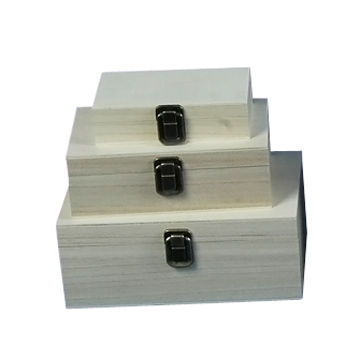 Wooden Gift Box, Suitable for Gift Purposes, Available in Brown and Natural Colors