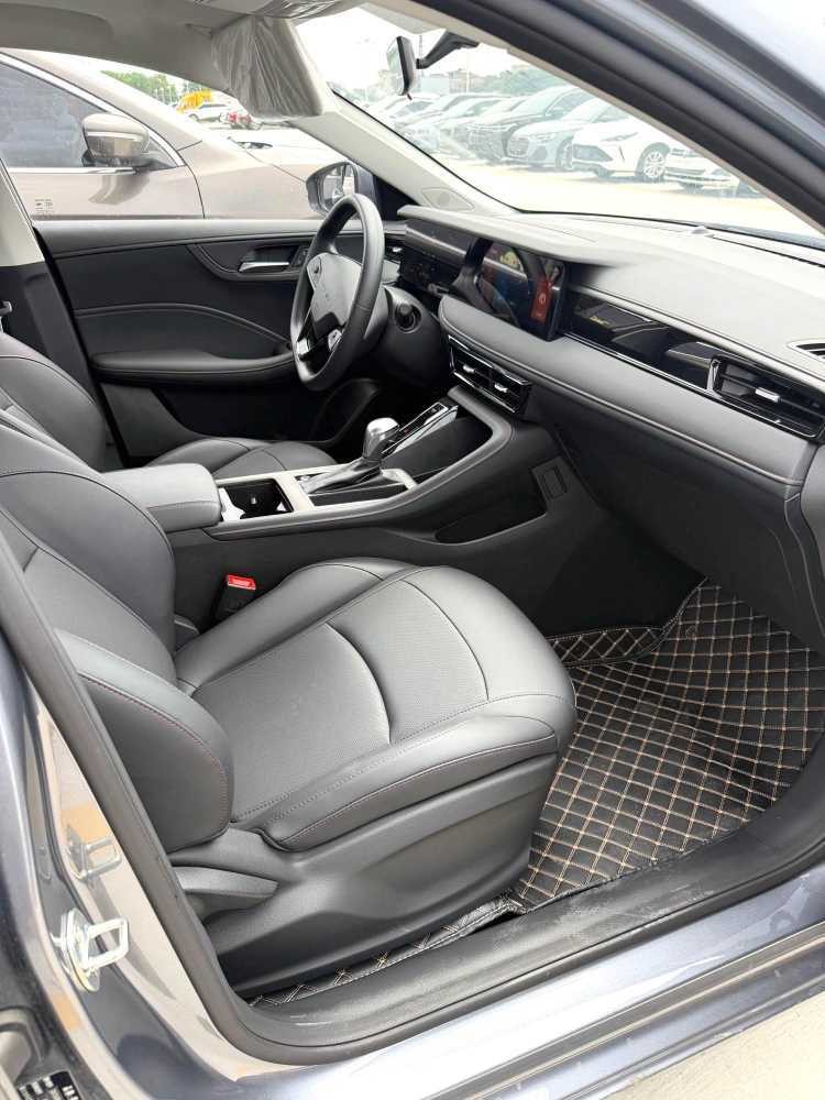 Roewe i5 2024 1.5L CVT Premium Edition