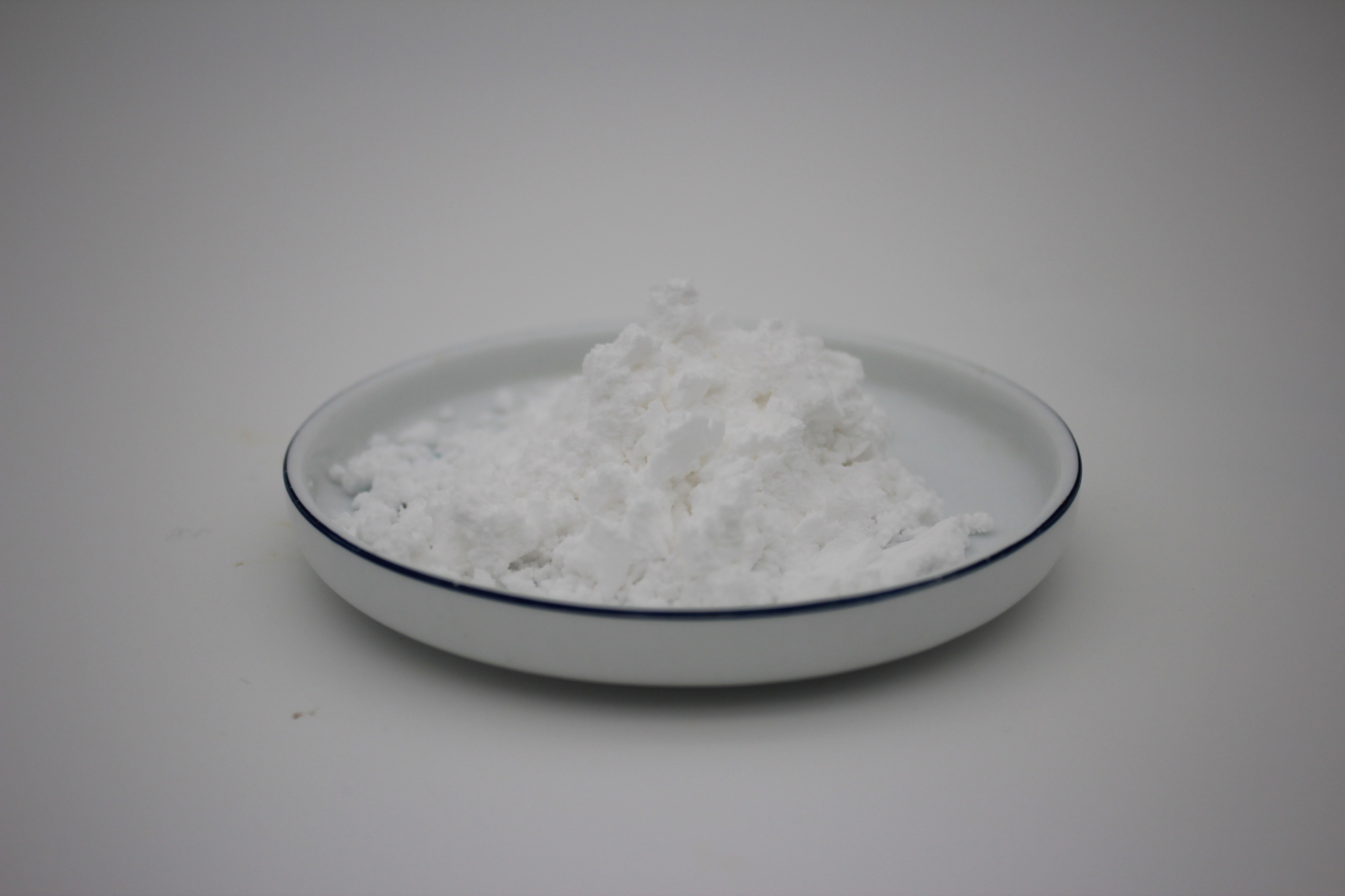 Tranexamic acid powder