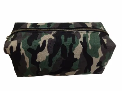 Easy carry Classic design camouflage canvas makeup bag
