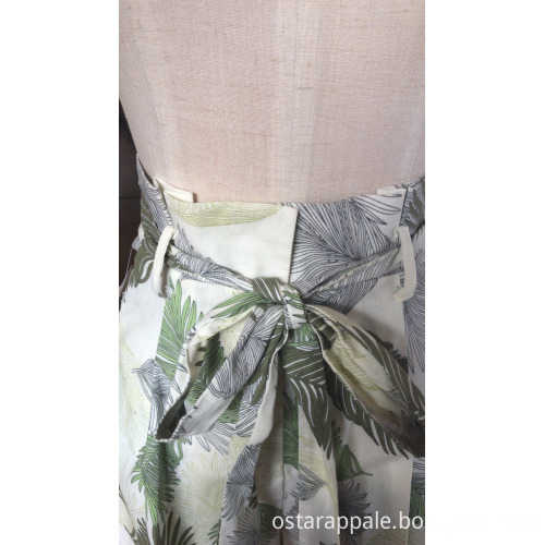Women Shorts with Zip at Side
