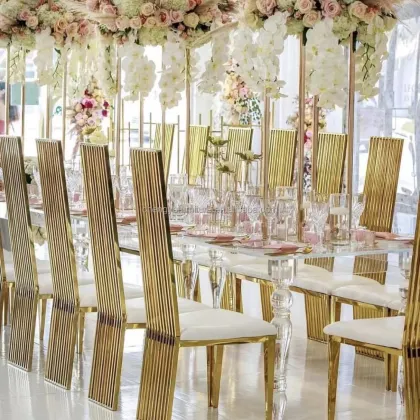 Clear Acrylic Romantic Wedding Dining Table