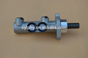 Auto spare parts SGMW ZD30 engine part brake master cylinder