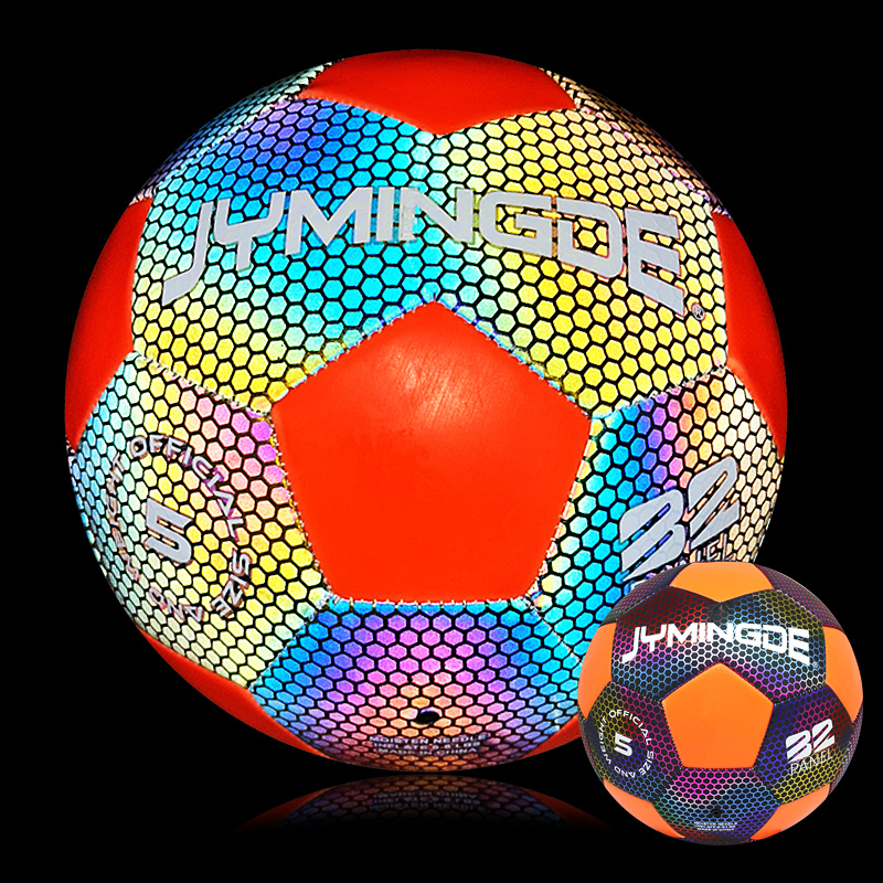 Luminöser LED -Leuchten im dunklen Fußballball