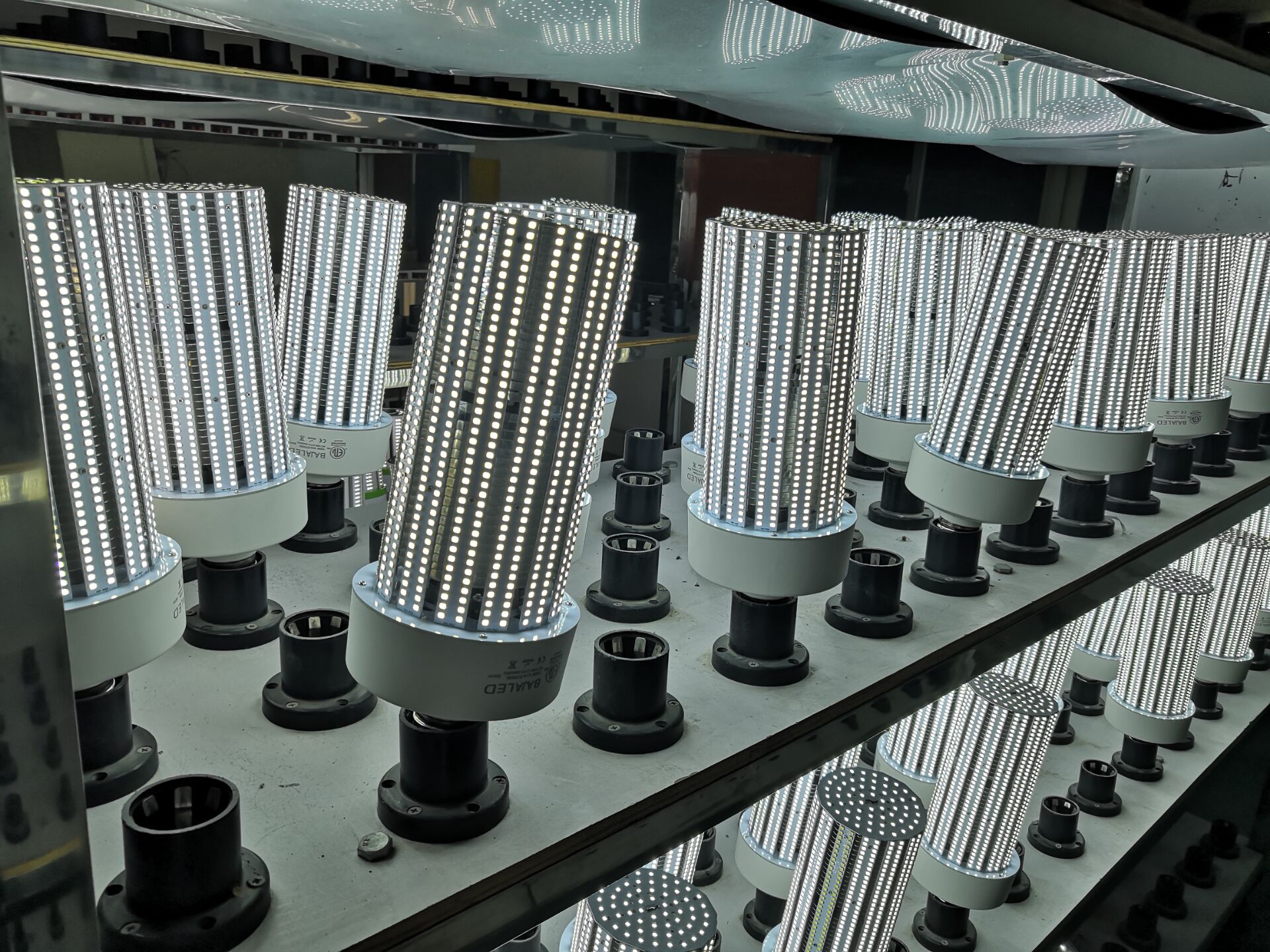 led corn light e27