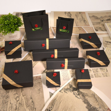 A1 Black Vintage Classic Rose Paper Product Gift Box for Necklace Pendant Bracelet Jewelry