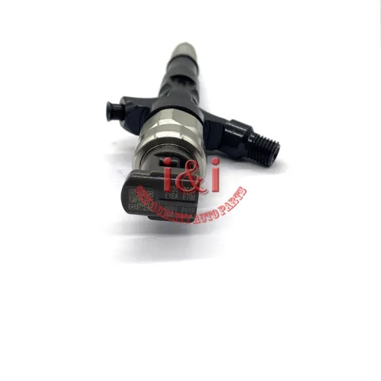 Customized Diesel Common Rail Fuel Injector 23670-30280 095000-7780 for Toyota Auto Engine Systems