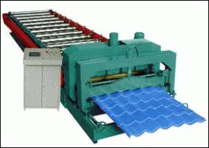 Full-automatic arc bias glazed tile roll forming machine
