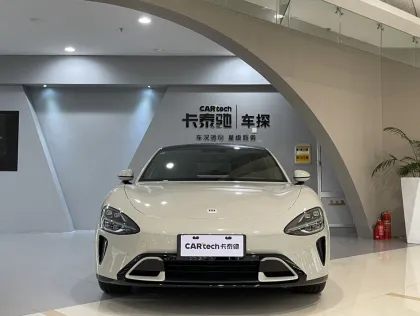 Xiaomi SU7 2024 700km RWD UltraLongRange Auto Driving