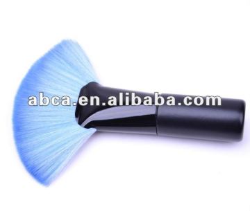 Professional large Fan Makeup Brush with blue synthetic hair
