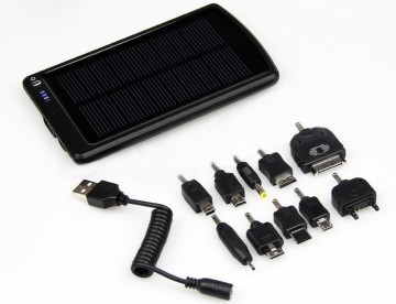 Ultra Thin Solar Powered High Capacity (3000mAh) Backup Battery and Charger for Cell Phones, iPhone, iPod, and Most US