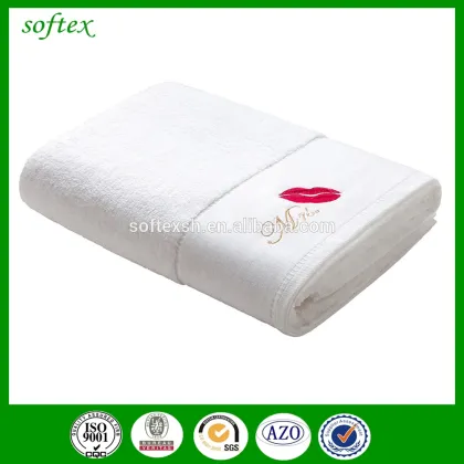 Mr And.Mrs Embroidery Towels in hotel