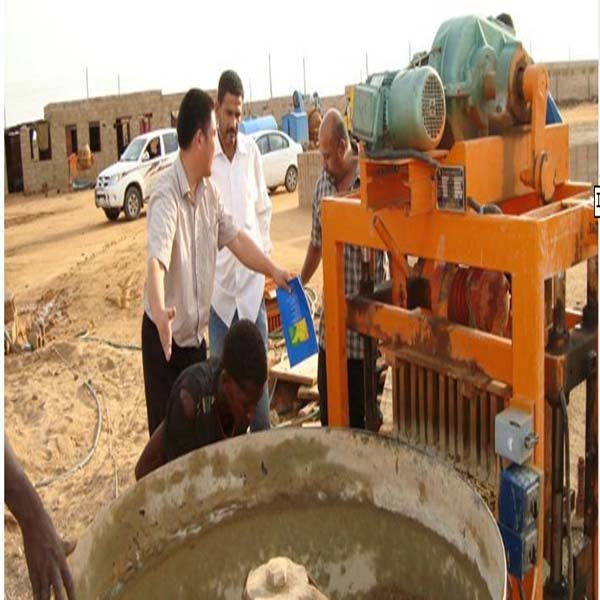 Cement Block Making Machine Qtj4-40 in Guangzhou China