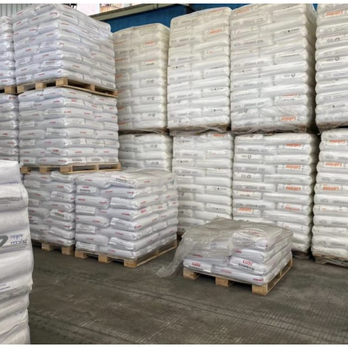 Melamine for Wood Adhesives Amino Plastics Cyanurotriamide Melamine Powder Flame Retardants Factory