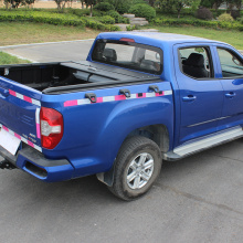 Retractable cover for GMC Sierra