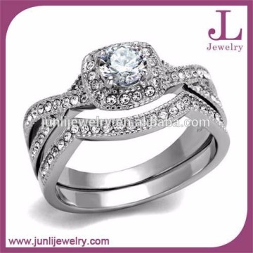 2 Pieces Diamond Ring Set Stainless Steel Fashion Engagement Wedding Ring