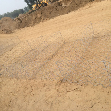 Hexagonal gabion wire mesh for flood control
