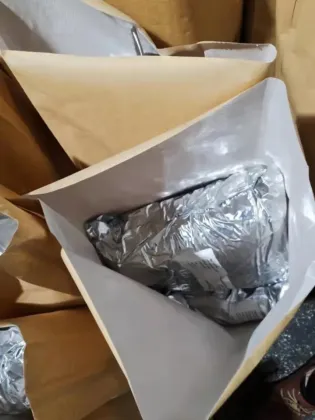 High quality dry golden onion powder