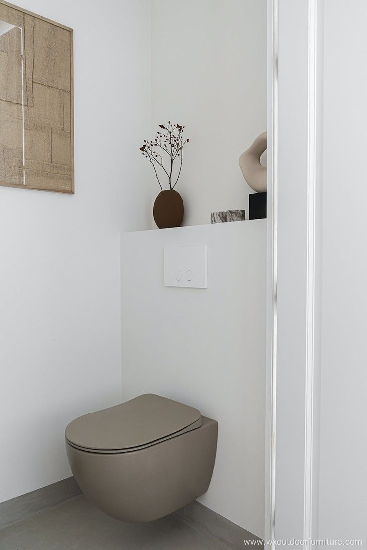 Wholesale low price smart Sanitary Ware ultraviolet rays Bathroom Ceramic Wall Hung Round multifunctional Toilet