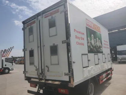 FOTON 5.5M van box animal transport purpose truck