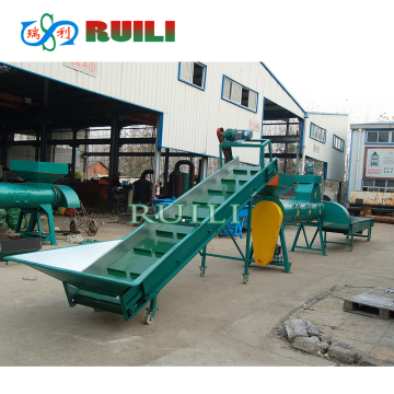Label remover machine in PET bottles recycling line