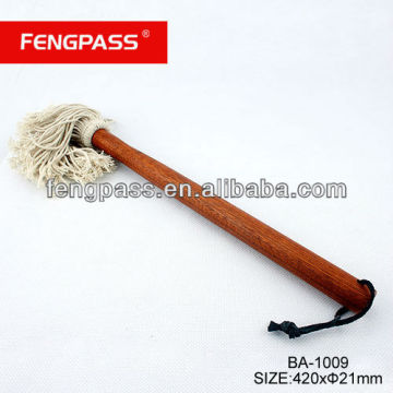 Long hand BBQ cleaner with wooden handle