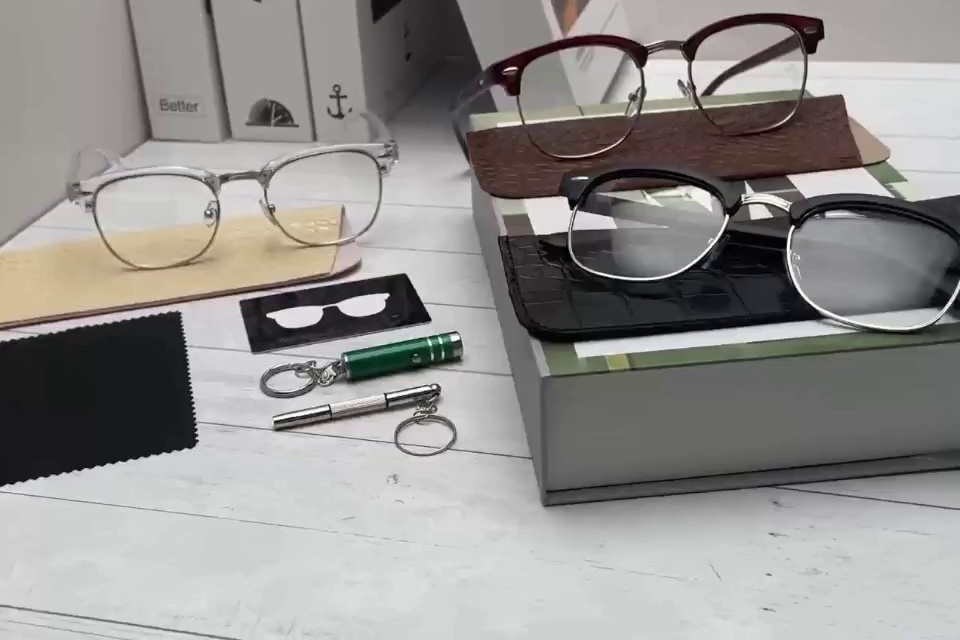 Trendy Half Frame Sunglasses for Fashionable Look
