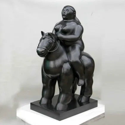 Famous small size interior bronze bruno fat art lady and horse sculpture