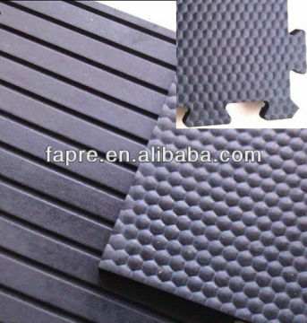 Black Interlocked Cow Mats (Hot Sale like hot cakes)