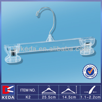 Klarer Plastikhosenbügel mit Clips