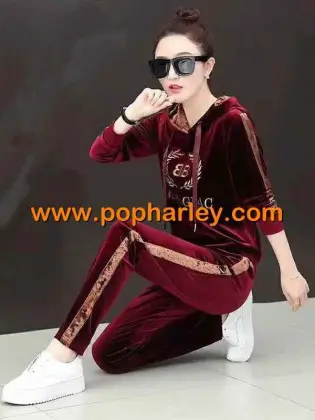 wholesale woman sportswear and leisure suits