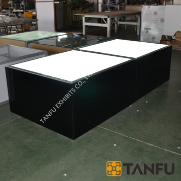 Modular Lighting Stage for Trade Show
