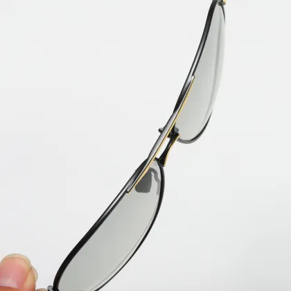 Men's Polarized UV400 Photochromic Night Vision Driving Glasses