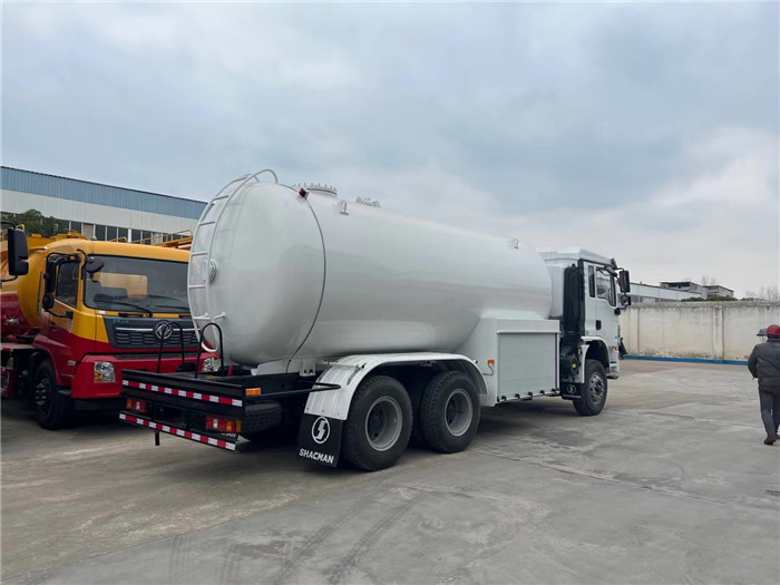 LPG Filling tank truck