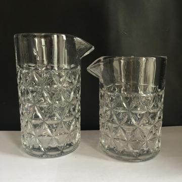 Seamless Cocktail Mixing Glass With The Mouth Cup