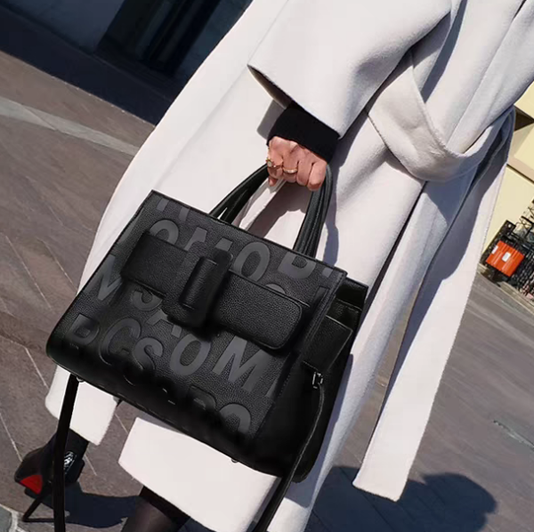 Stylish business dinner women's Tote bag