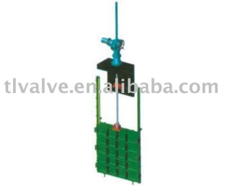 square penstock